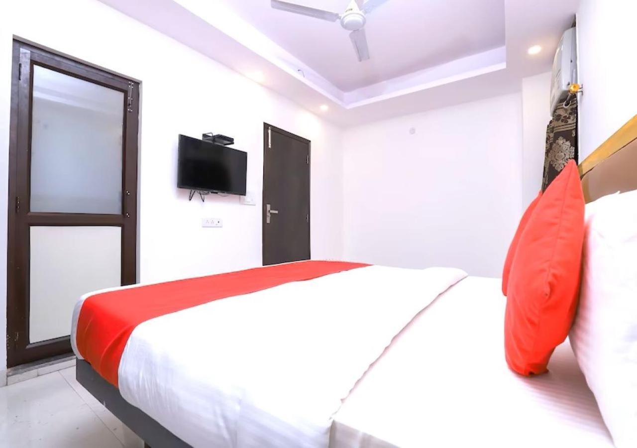 Hotel I Stay & Revels Near New Delhi Railway Station- By Ap Singh Hotels Екстер'єр фото