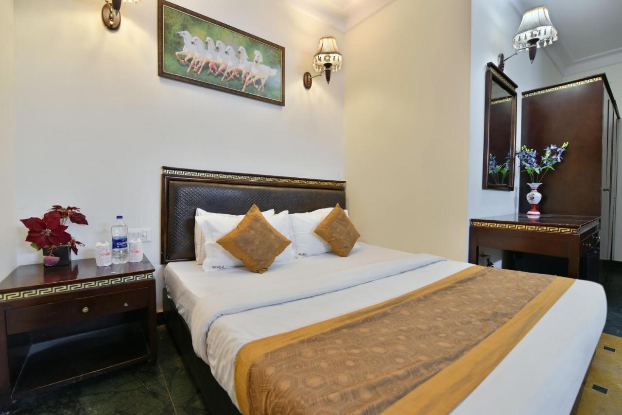 Hotel I Stay & Revels Near New Delhi Railway Station- By Ap Singh Hotels Екстер'єр фото